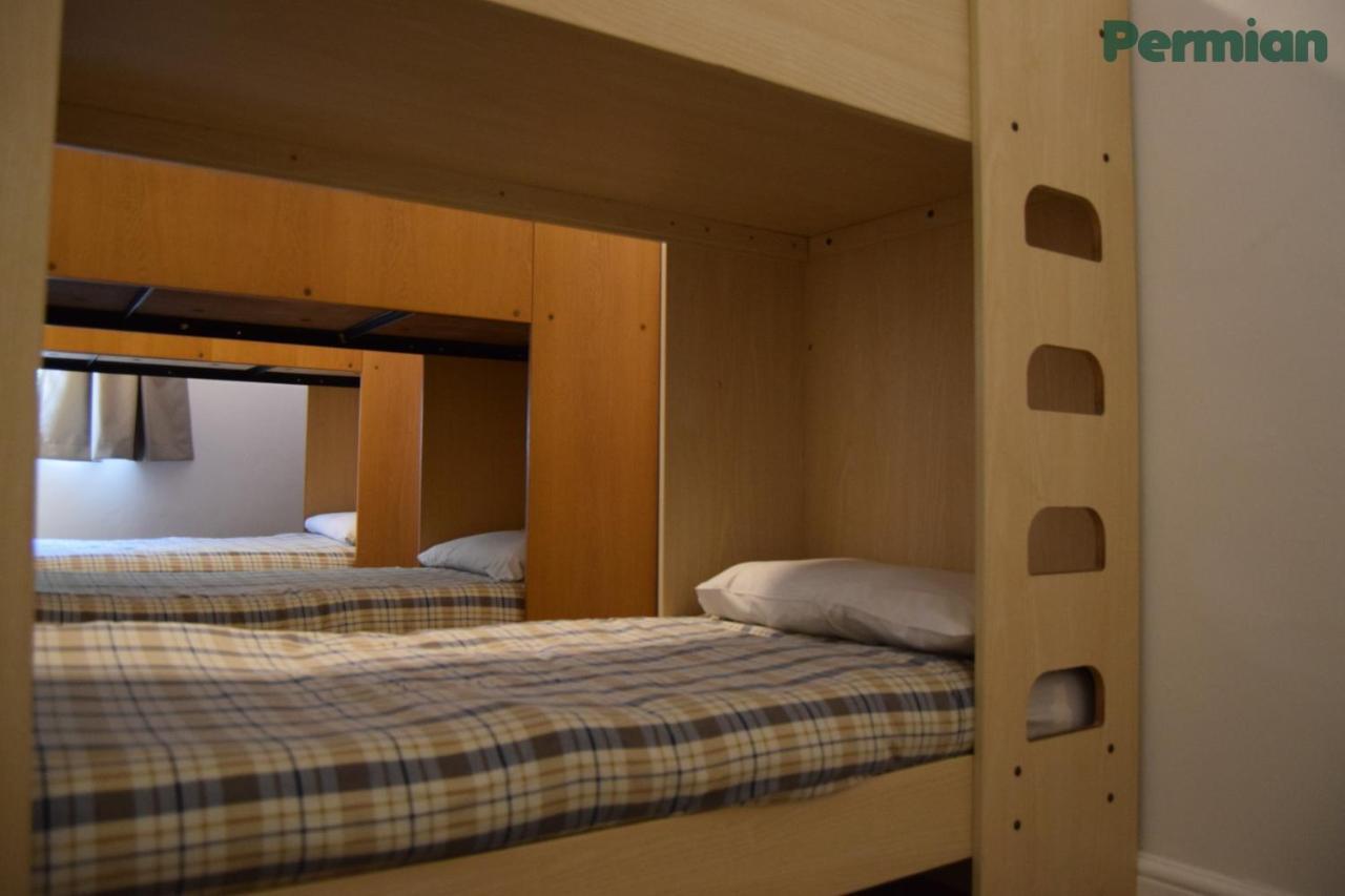 Fsc Juniper Hall Hostel Mickleham Buitenkant foto