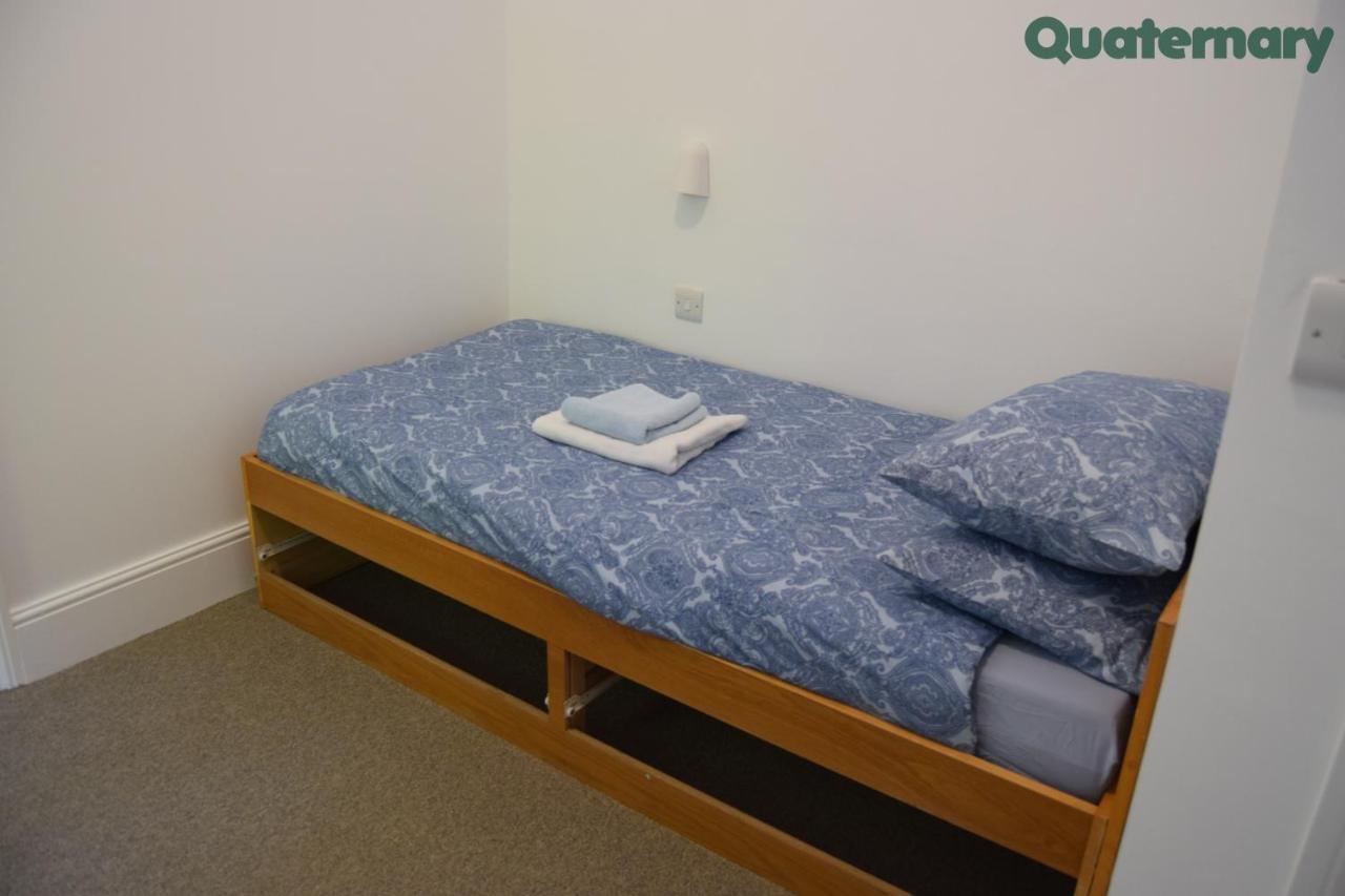 Fsc Juniper Hall Hostel Mickleham Buitenkant foto
