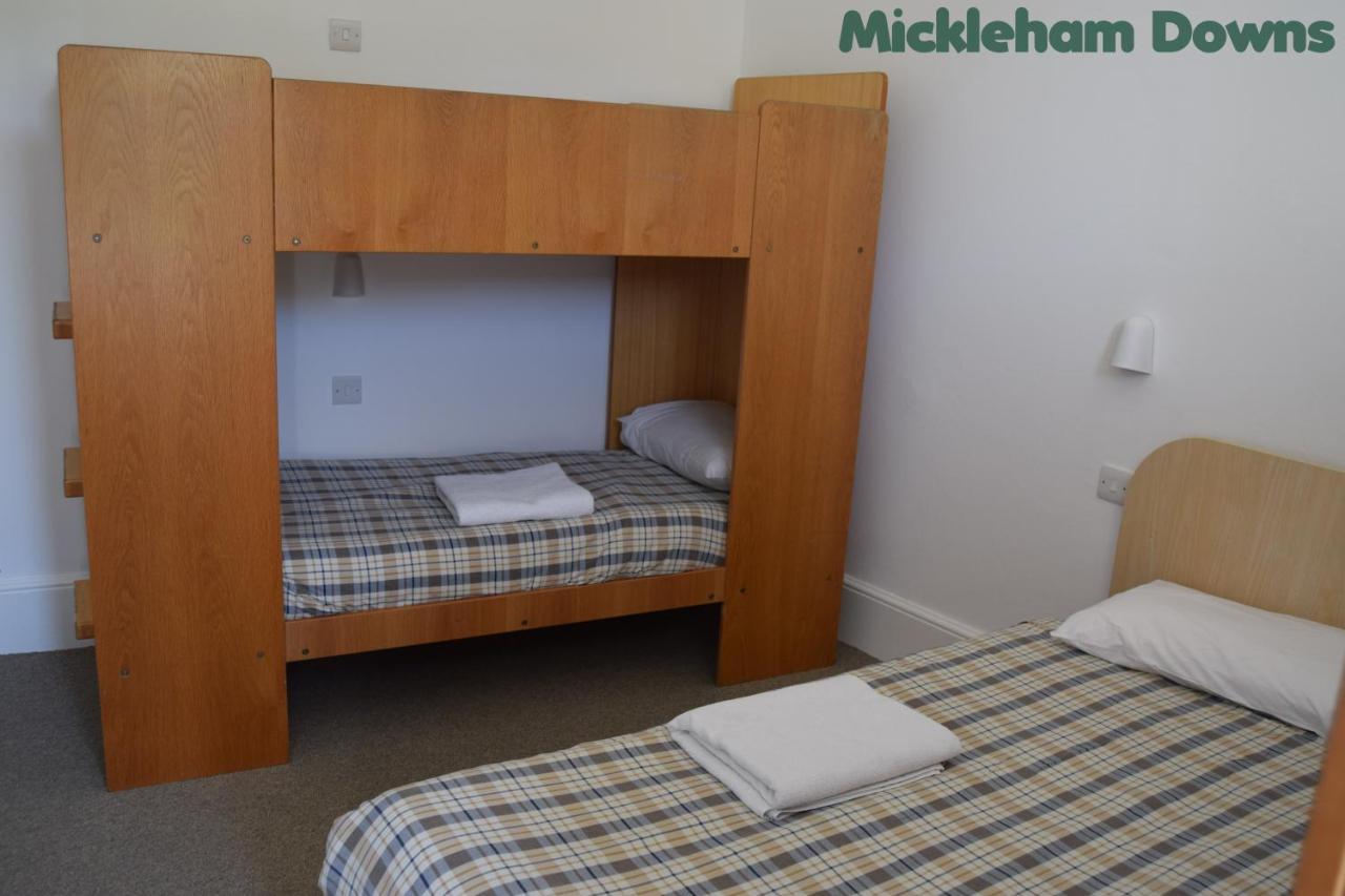 Fsc Juniper Hall Hostel Mickleham Buitenkant foto