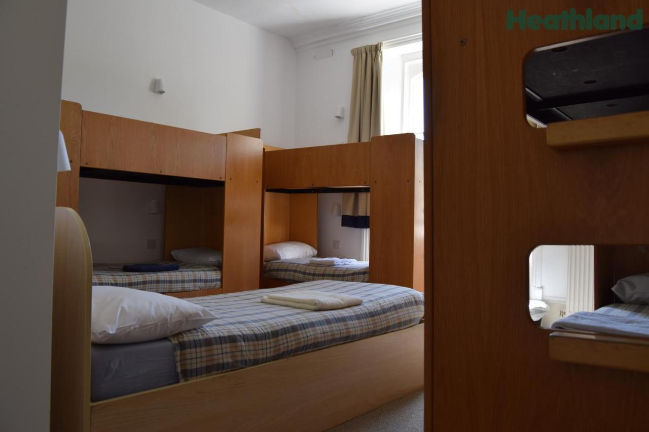 Fsc Juniper Hall Hostel Mickleham Buitenkant foto