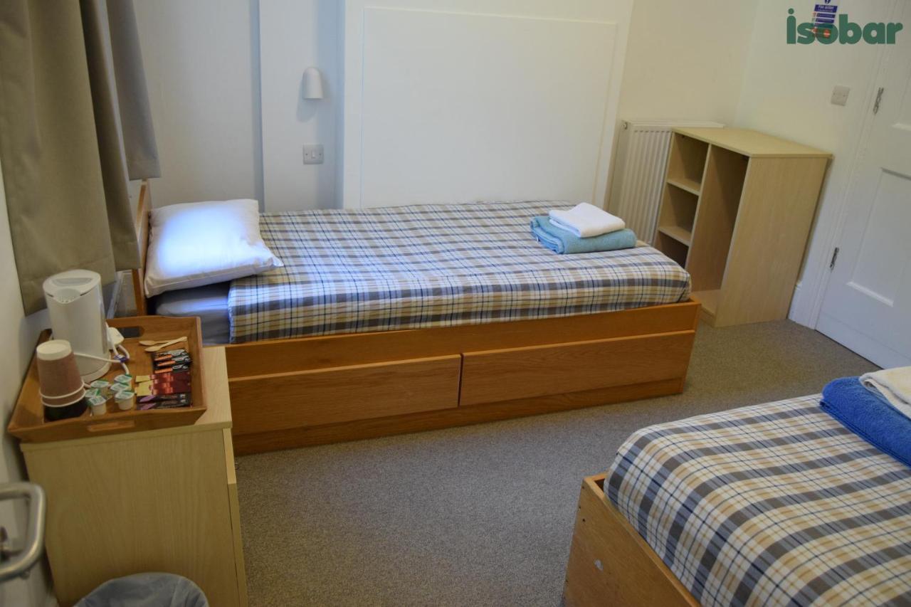 Fsc Juniper Hall Hostel Mickleham Buitenkant foto