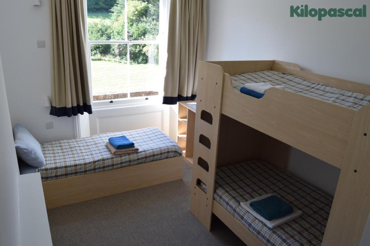 Fsc Juniper Hall Hostel Mickleham Buitenkant foto